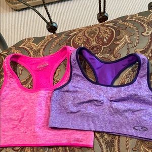 2 sports bras!